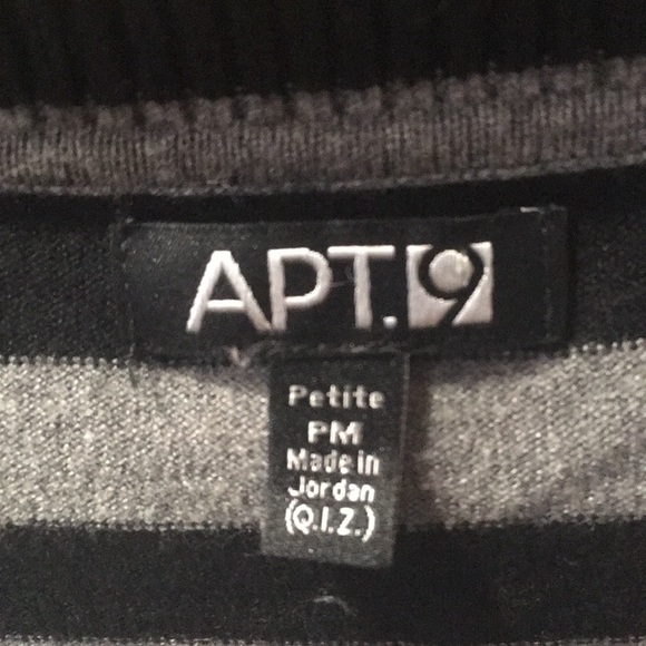 Very Nice “Apt. 9” Striped Turtleneck Sweater - Picture 5 of 8